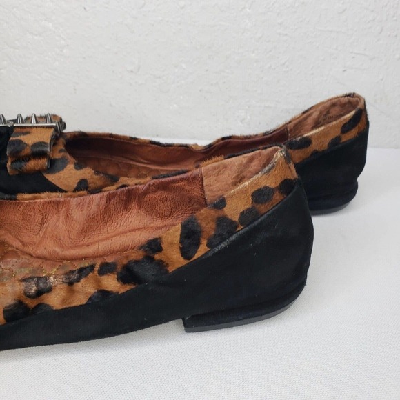 Sam Edelman Black and Animal Print Flats - Picture 6 of 13